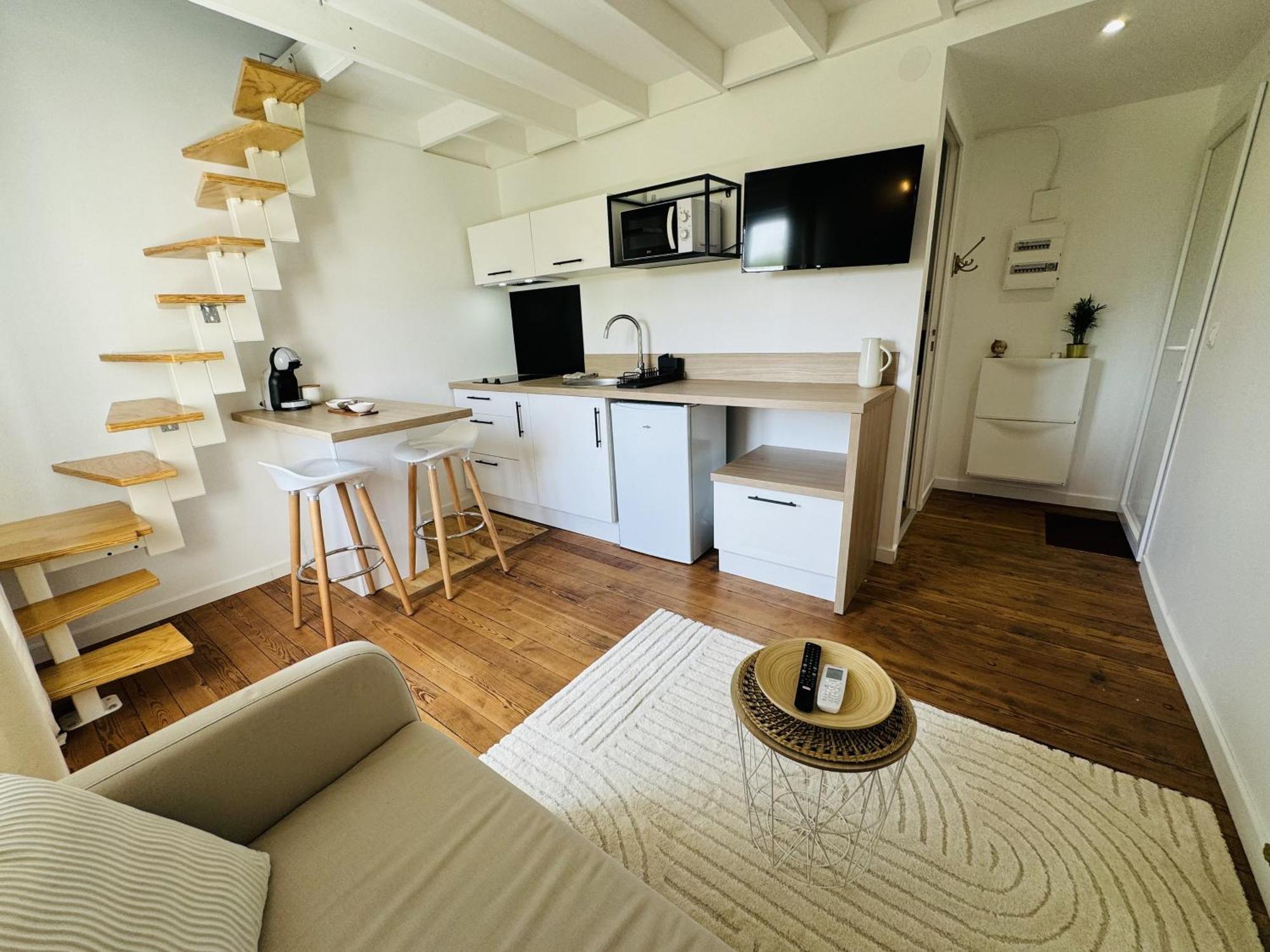 Le Piccolo - Appartement Cosy - Wifi 베글레스 외부 사진